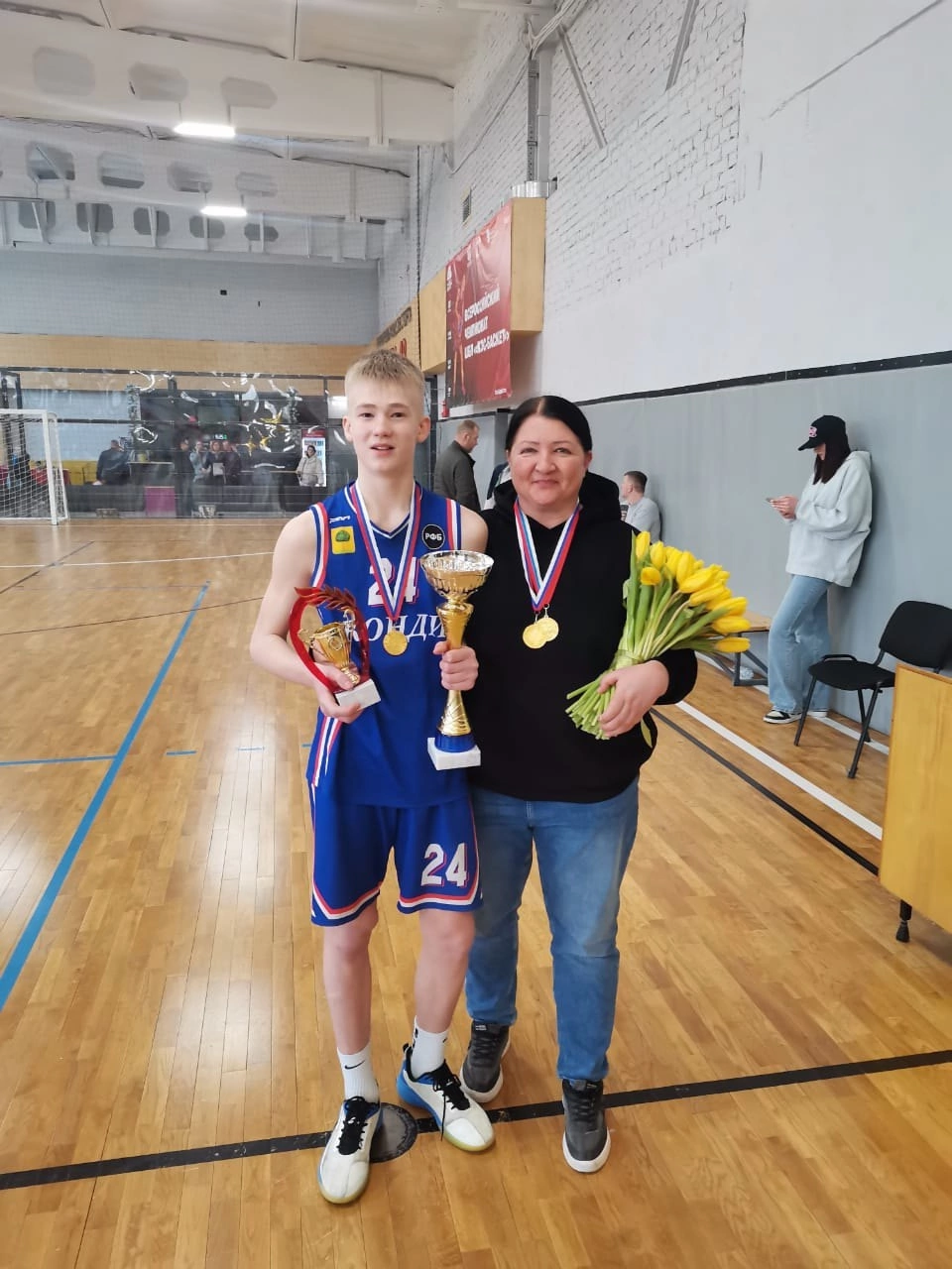 Делимся достижениями в баскетболе.